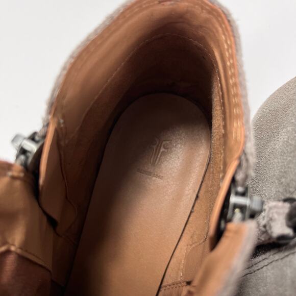 Frye Judith Ankle Bootie Taupe 10 - Picture 10 of 12